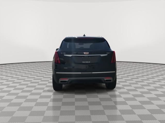 new 2025 Cadillac XT5 car, priced at $56,890