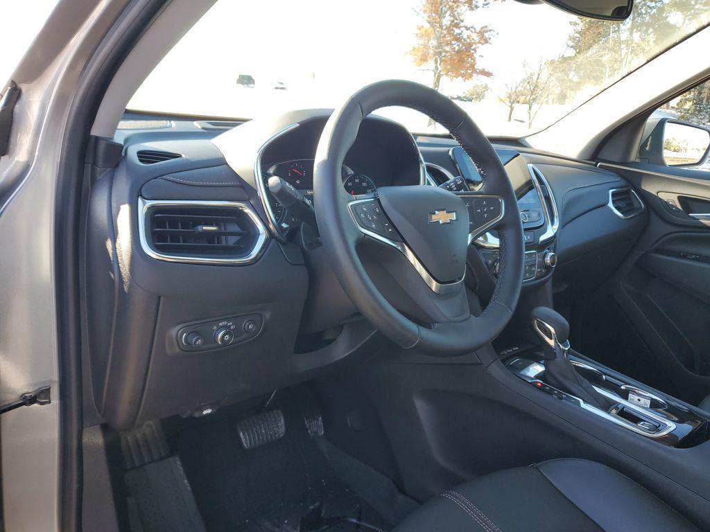 used 2024 Chevrolet Equinox car, priced at $28,988