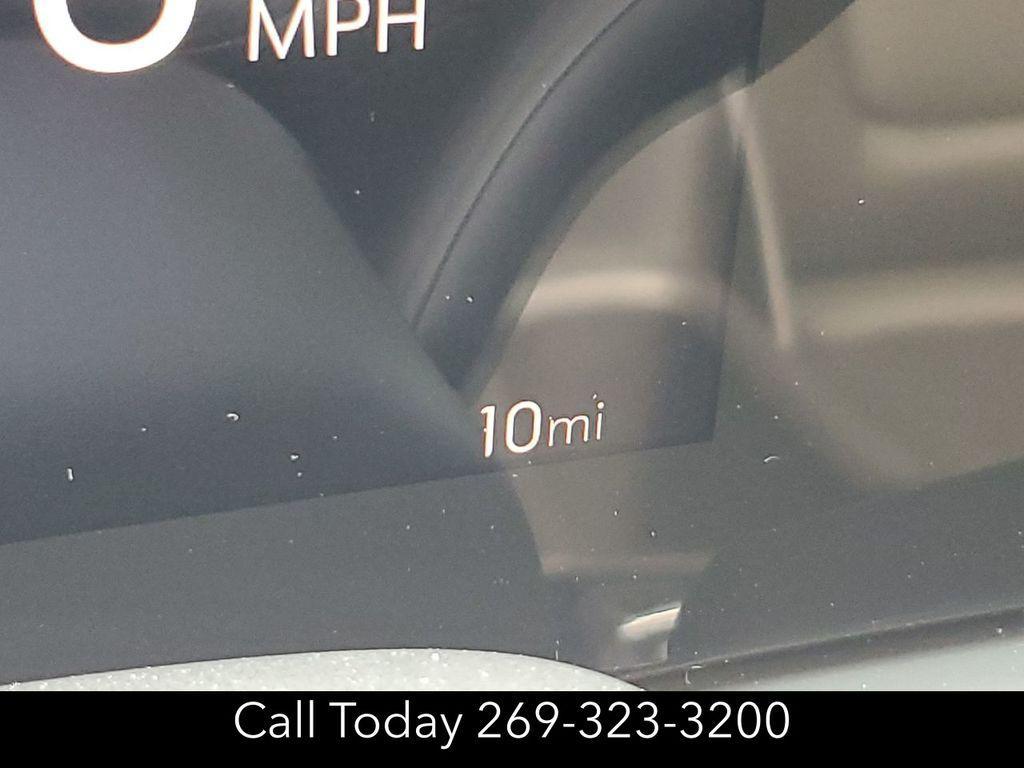 new 2025 Buick Encore GX car, priced at $32,095