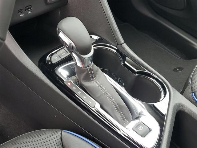 new 2025 Buick Encore GX car, priced at $31,040