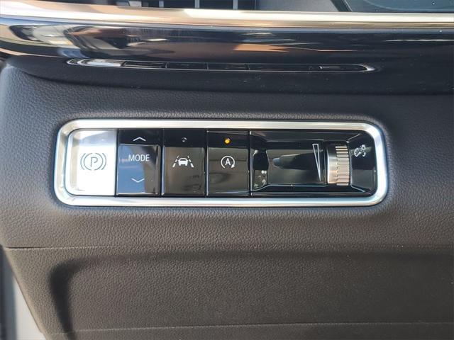 new 2025 Buick Envision car, priced at $44,026