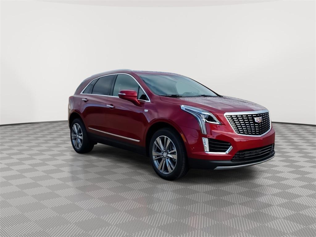 new 2025 Cadillac XT5 car, priced at $59,365