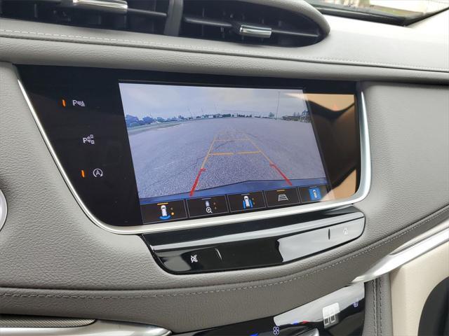 used 2022 Cadillac XT5 car, priced at $36,688