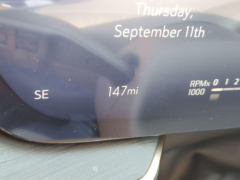 new 2025 Buick Envision car, priced at $44,026