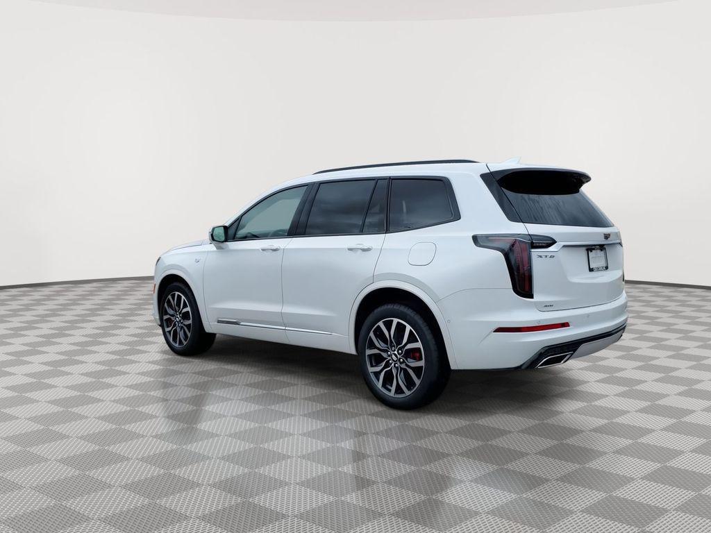 new 2025 Cadillac XT6 car, priced at $65,465