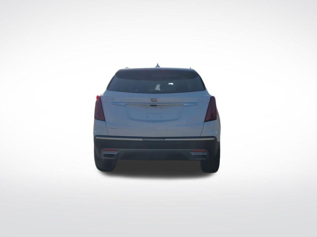 new 2025 Cadillac XT5 car, priced at $61,090