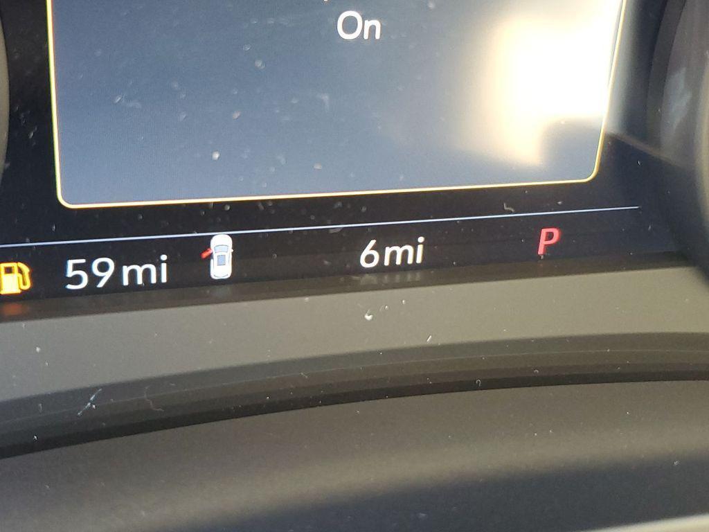 new 2025 Cadillac XT5 car, priced at $61,090