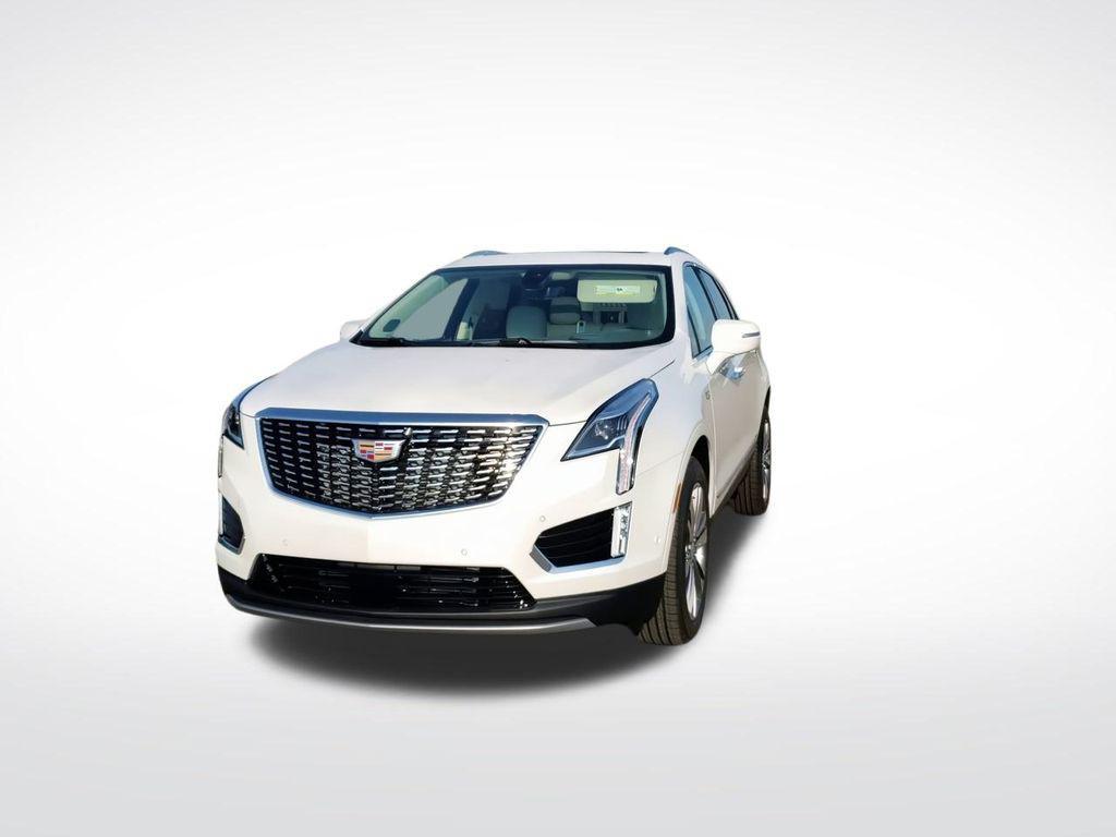 new 2025 Cadillac XT5 car, priced at $61,090