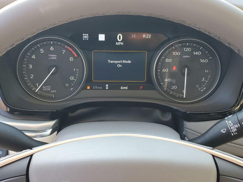 new 2025 Cadillac XT5 car, priced at $61,090