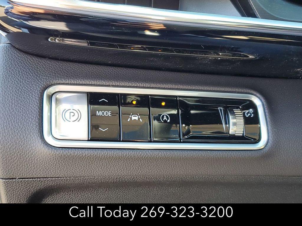 new 2025 Buick Envision car, priced at $40,458