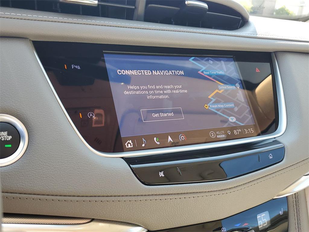 used 2022 Cadillac XT5 car, priced at $33,988