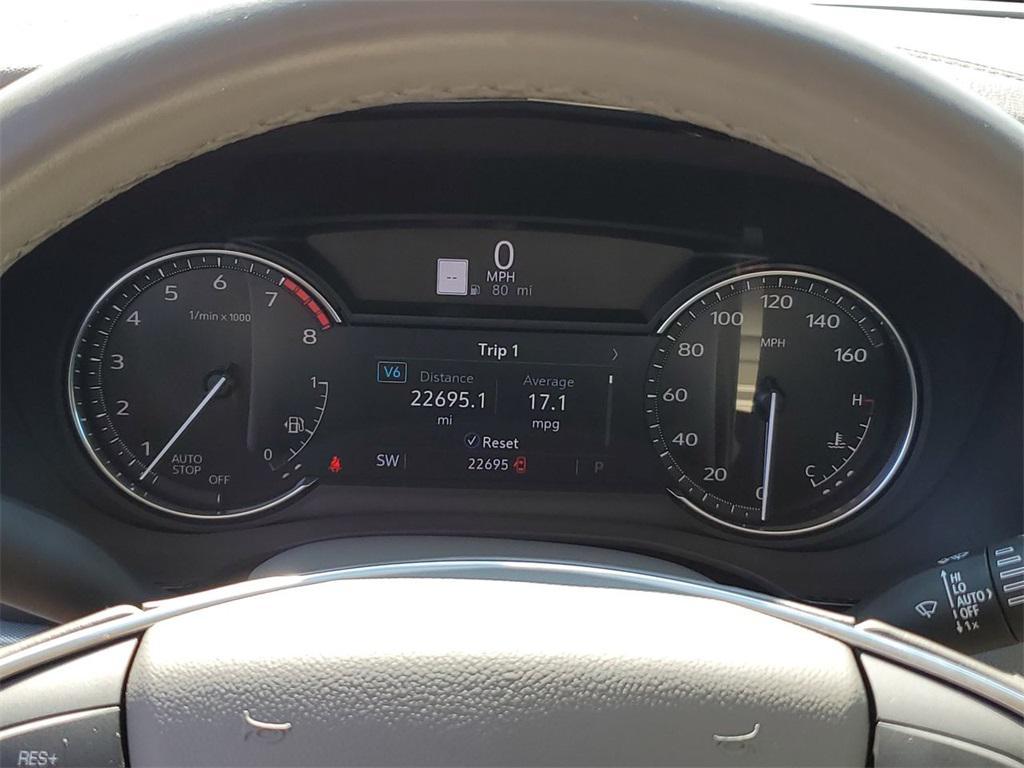 used 2022 Cadillac XT5 car, priced at $33,988