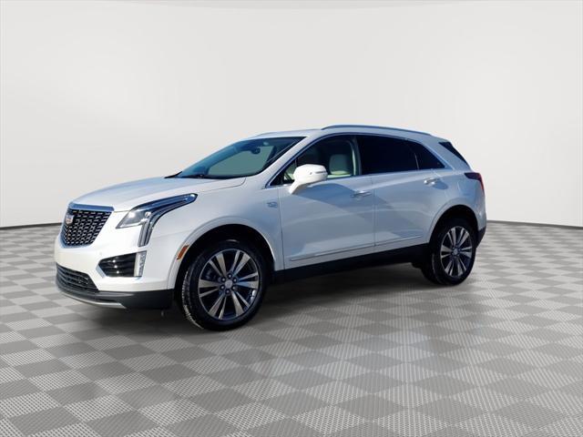 new 2025 Cadillac XT5 car, priced at $56,215