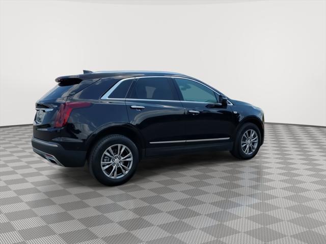 used 2022 Cadillac XT5 car, priced at $35,788