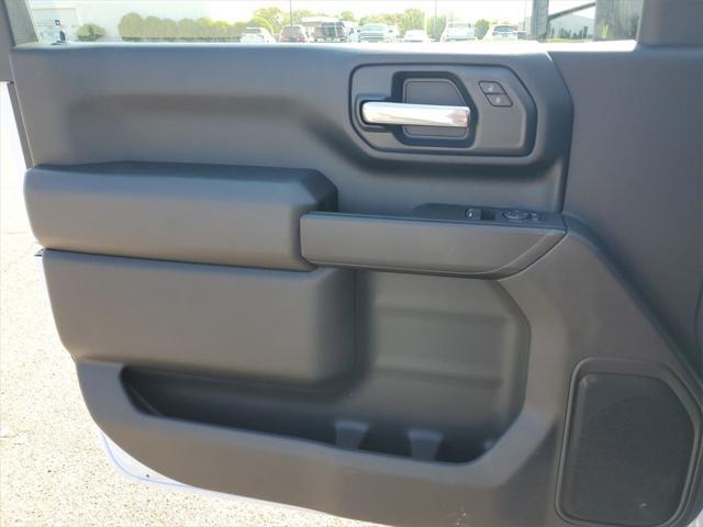 new 2025 GMC Sierra 2500 car, priced at $47,102