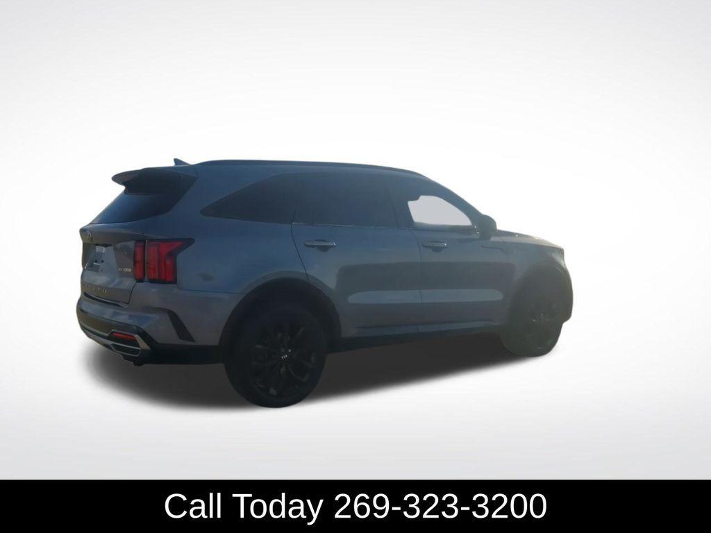 used 2021 Kia Sorento car, priced at $24,388