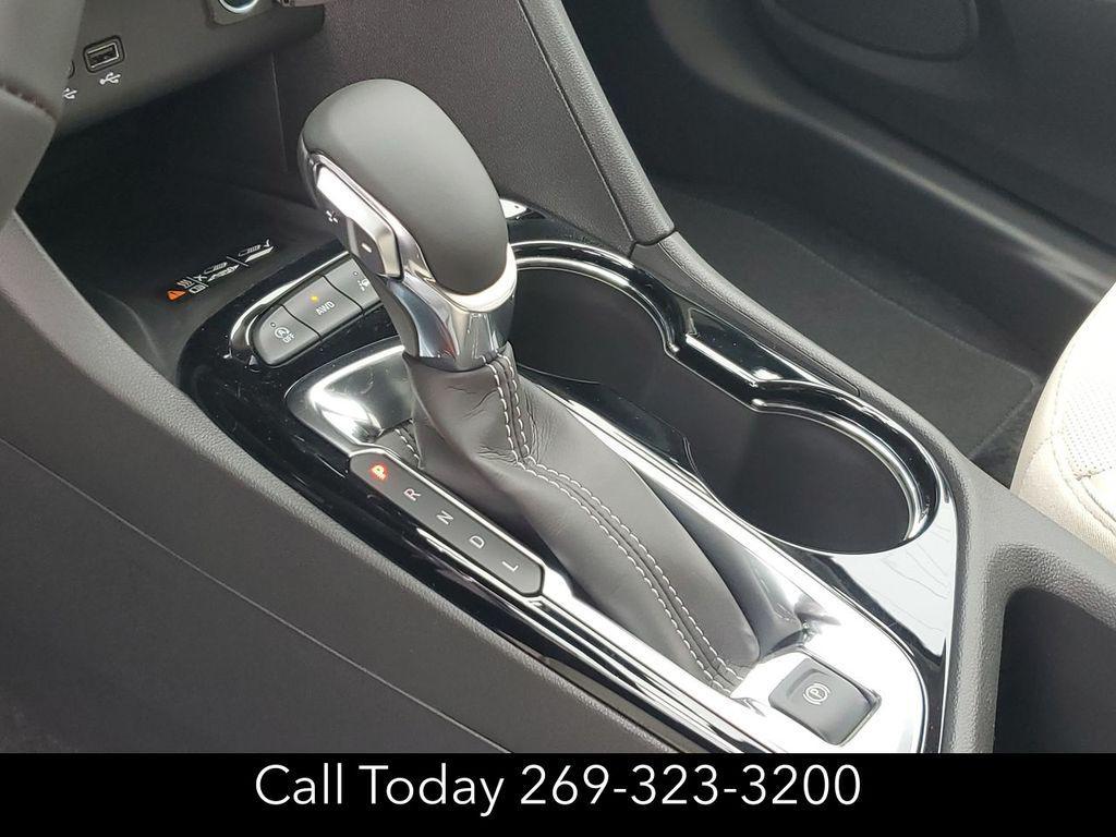 new 2025 Buick Encore GX car, priced at $32,037