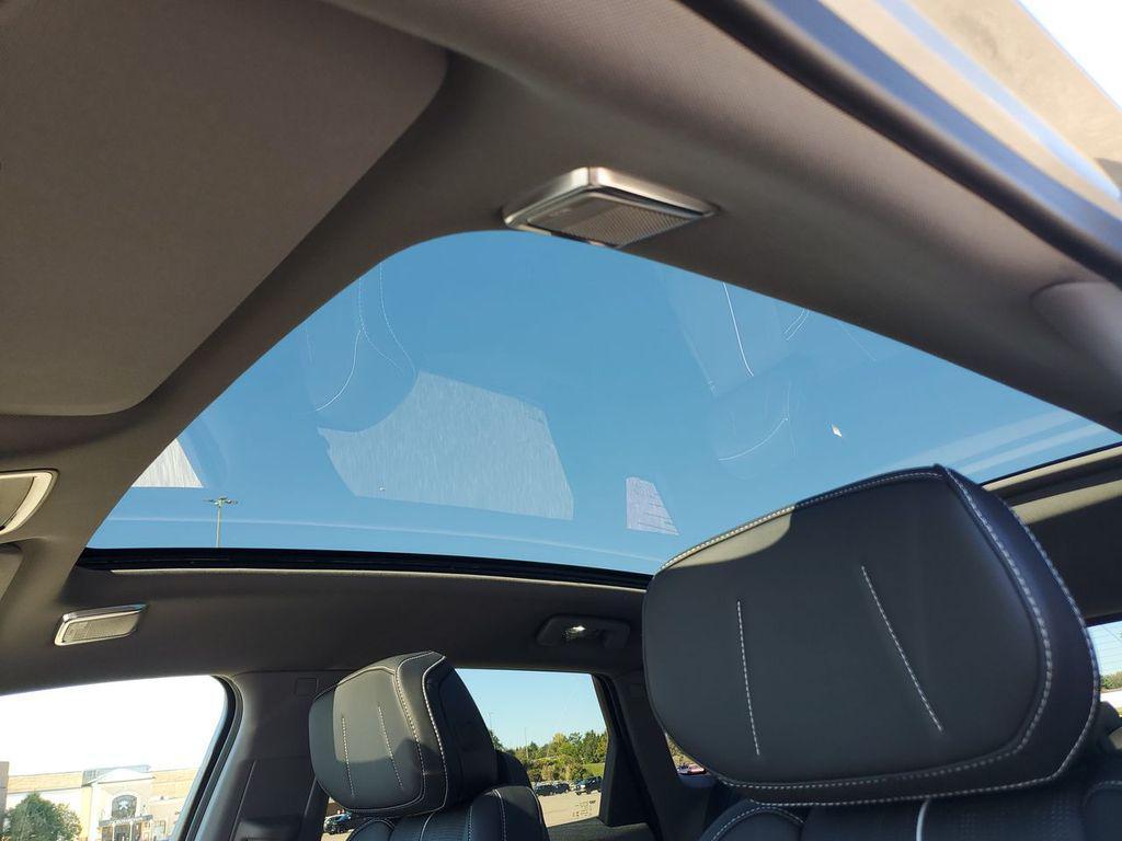 used 2025 Cadillac OPTIQ car, priced at $44,988