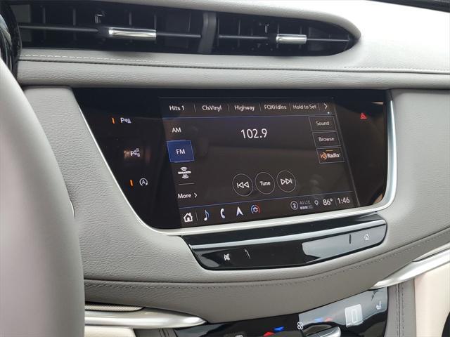 new 2025 Cadillac XT5 car