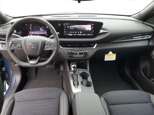 new 2025 Buick Envista car, priced at $24,649