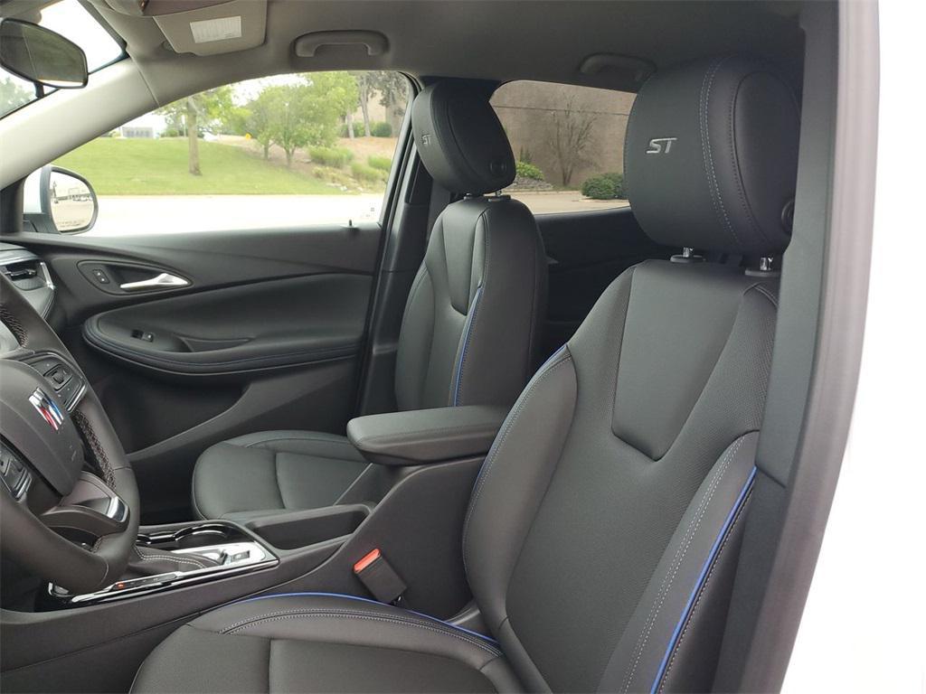 new 2026 Buick Encore GX car, priced at $32,285