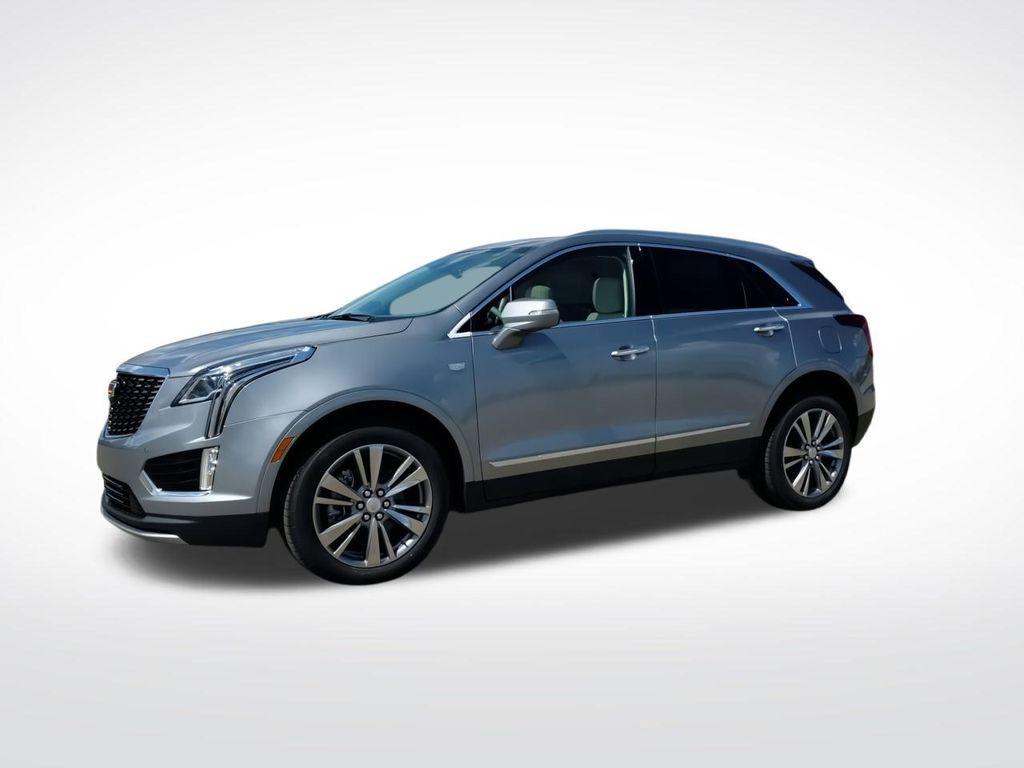 new 2025 Cadillac XT5 car, priced at $54,290