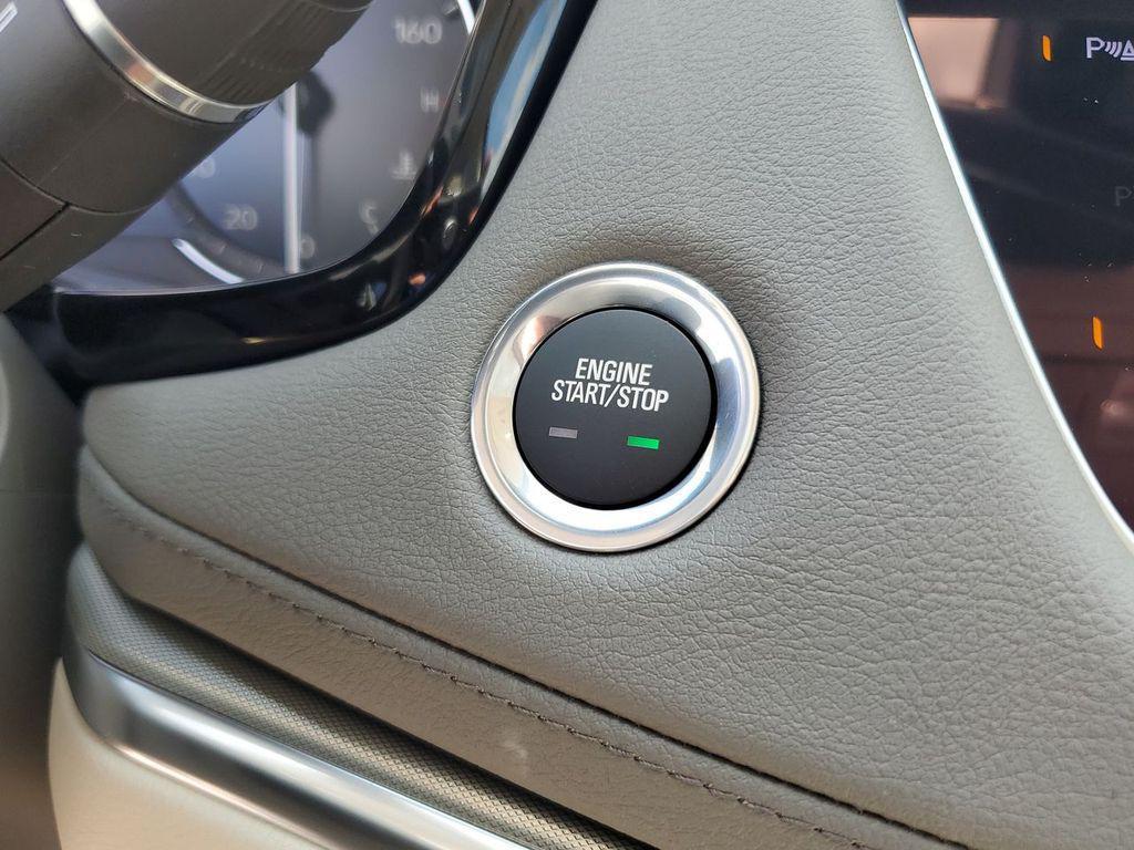 new 2025 Cadillac XT5 car, priced at $54,290