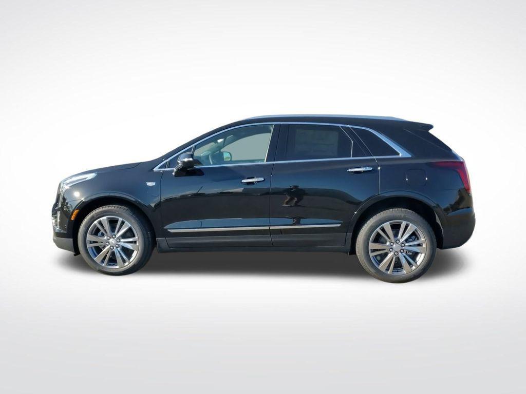 new 2025 Cadillac XT5 car, priced at $57,715
