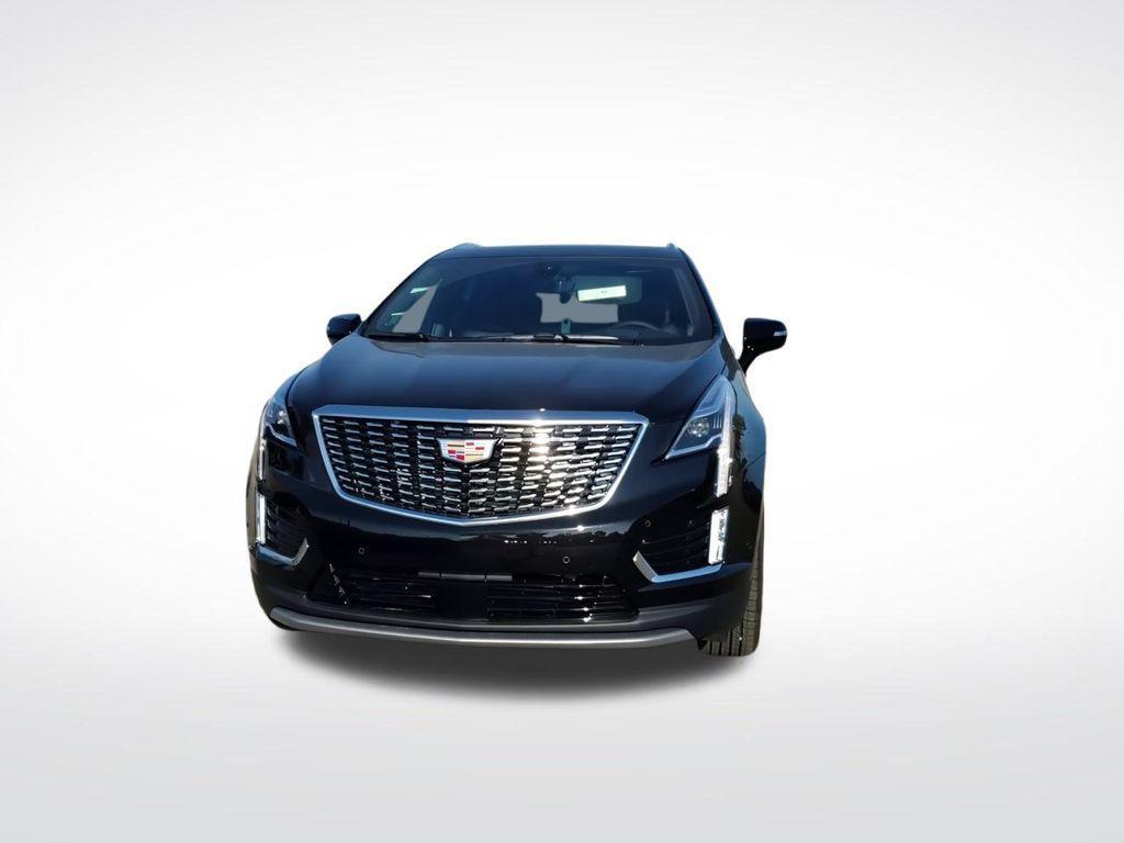 new 2025 Cadillac XT5 car, priced at $57,715