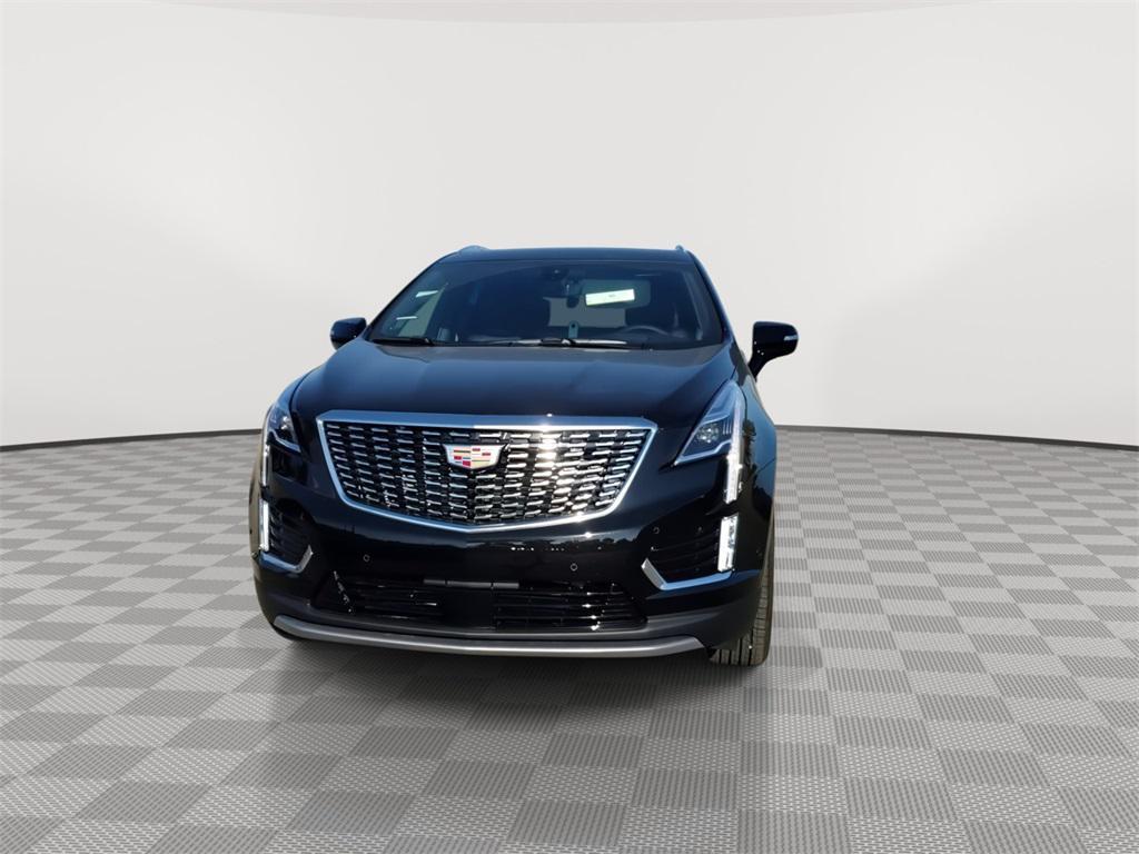 new 2025 Cadillac XT5 car, priced at $57,715