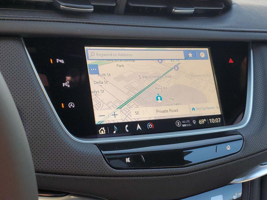 new 2025 Cadillac XT5 car, priced at $57,715