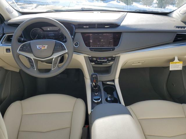 new 2025 Cadillac XT5 car, priced at $55,215