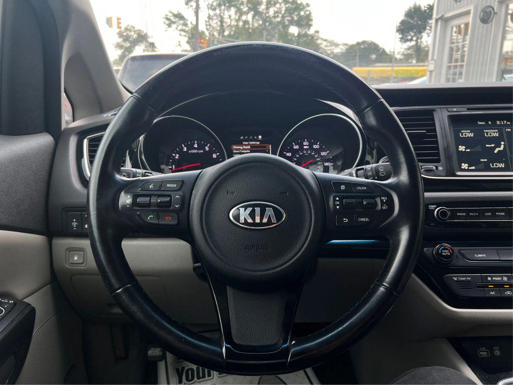 used 2015 Kia Sedona car, priced at $9,498
