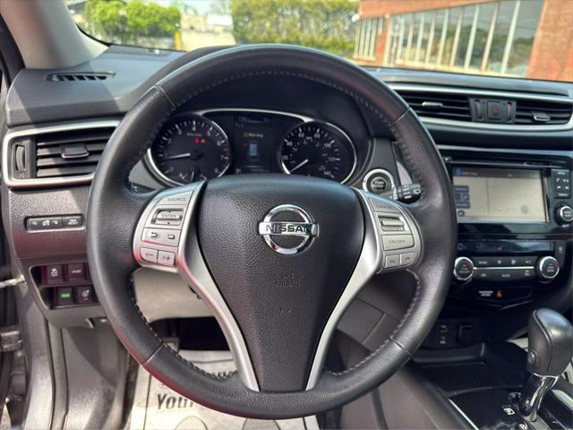 used 2016 Nissan Rogue car