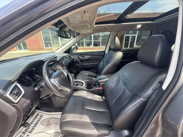 used 2016 Nissan Rogue car