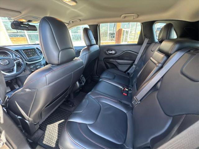 used 2016 Jeep Cherokee car, priced at $13,498