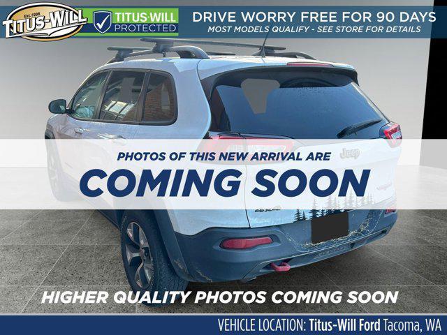 used 2017 Jeep Cherokee car