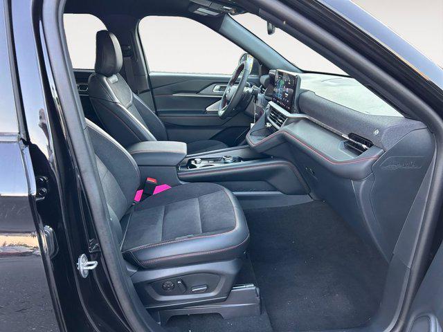 new 2025 Ford Explorer car, priced at $61,515
