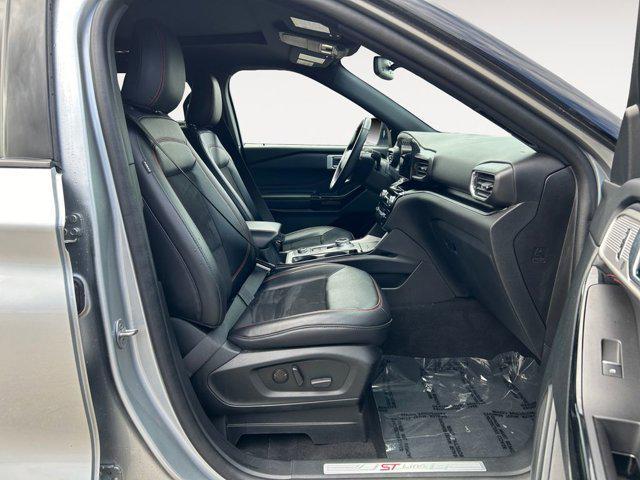 used 2023 Ford Explorer car, priced at $40,997