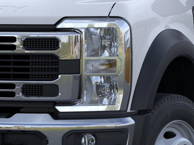 new 2025 Ford F-450 car, priced at $76,365