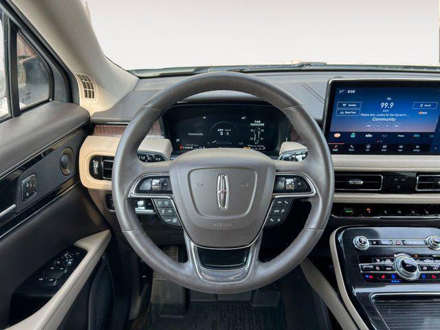 used 2023 Lincoln Nautilus car, priced at $40,880