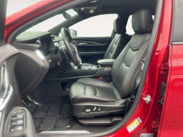 used 2021 Cadillac XT5 car, priced at $36,999