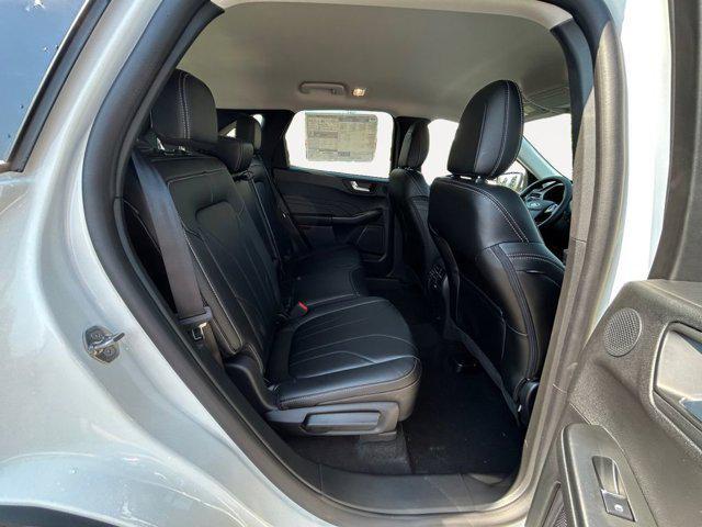 new 2025 Ford Escape PHEV car, priced at $43,410