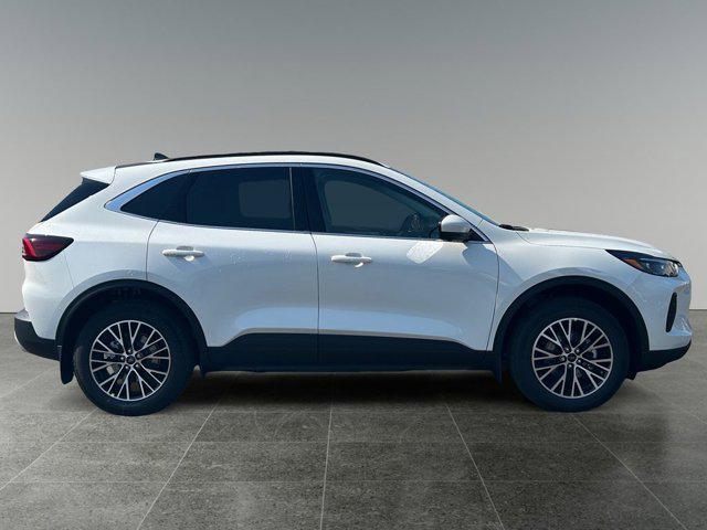 new 2025 Ford Escape PHEV car, priced at $43,410