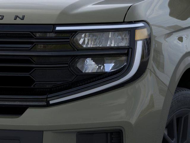 new 2025 Ford Expedition car, priced at $84,215