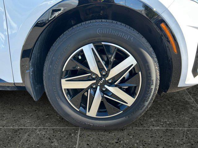 used 2023 Kia Sorento car, priced at $28,000
