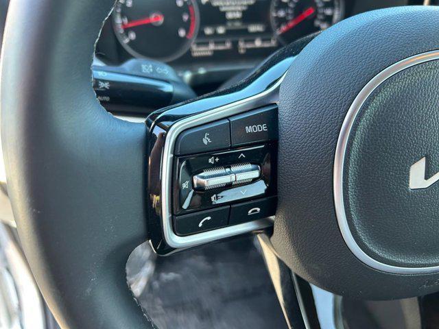used 2023 Kia Sorento car, priced at $28,000