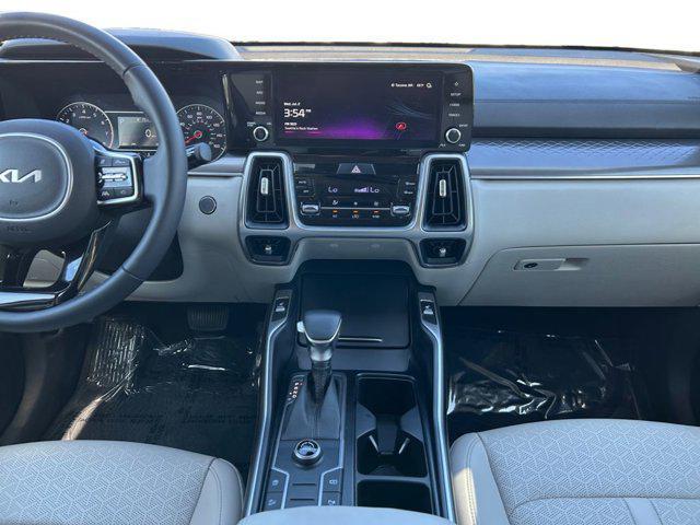 used 2023 Kia Sorento car, priced at $28,000