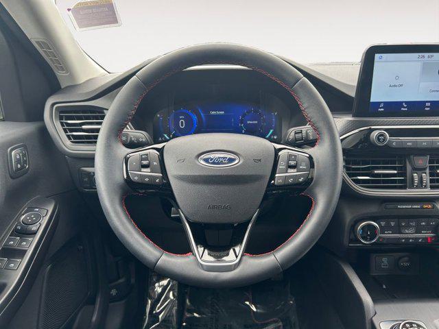used 2022 Ford Escape car, priced at $28,900
