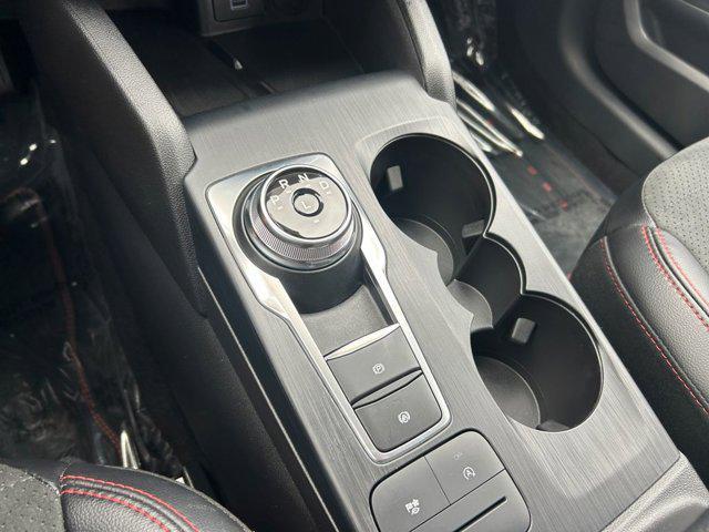 used 2022 Ford Escape car, priced at $28,900